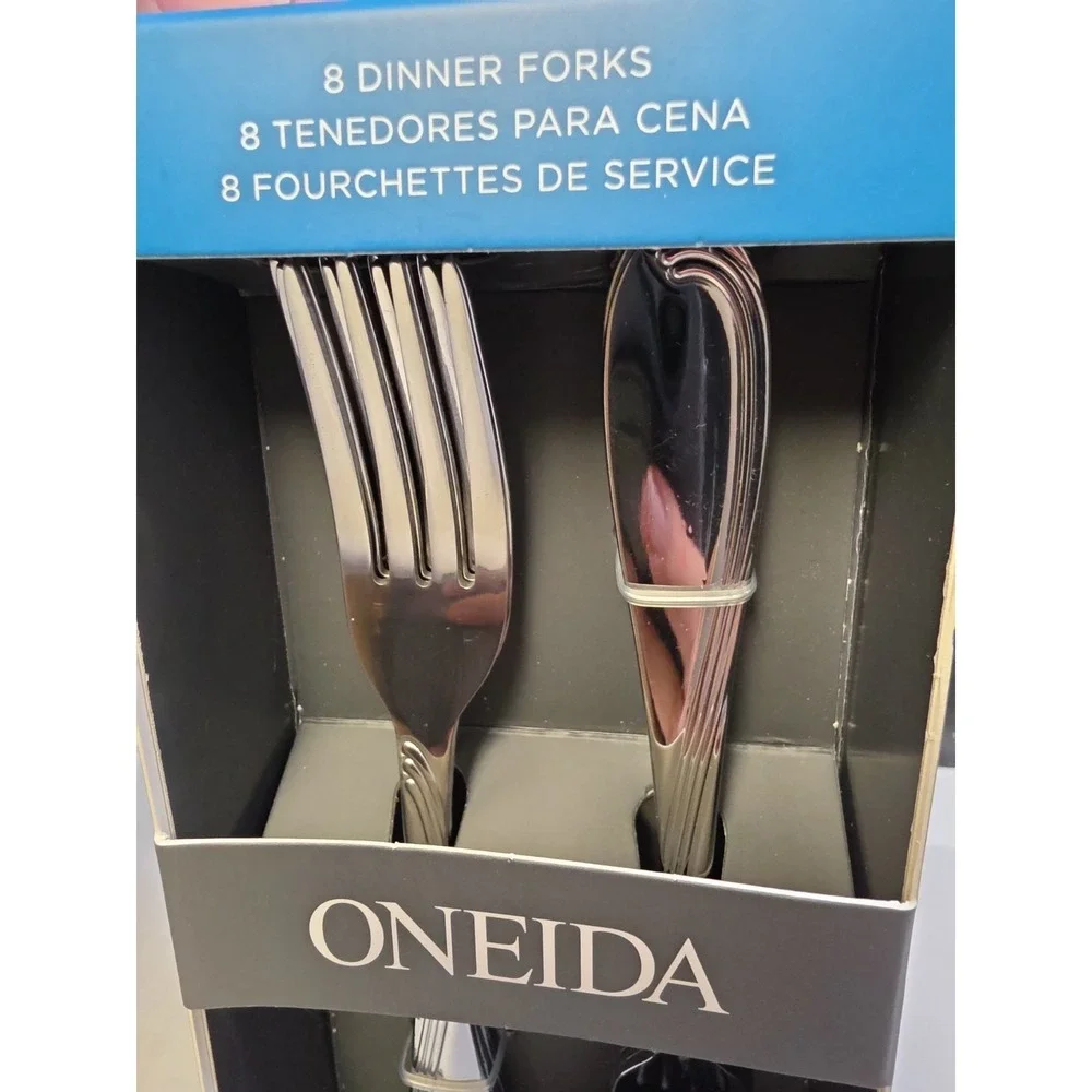 Oneida flatware set
